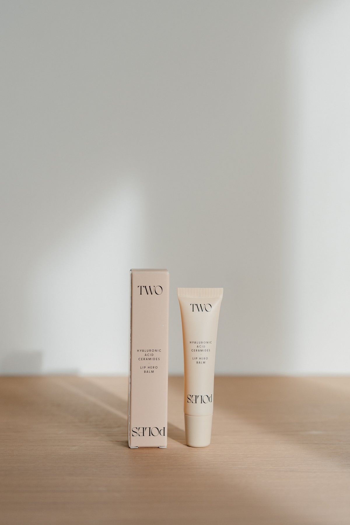 Two Poles Bálsamo Labial 15 ml
